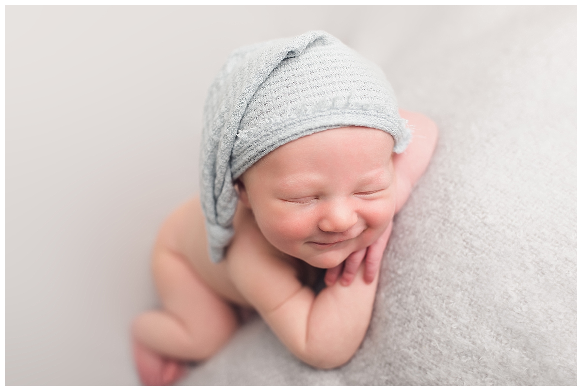 Evansville-Newborn-Photographer_0885.jpg