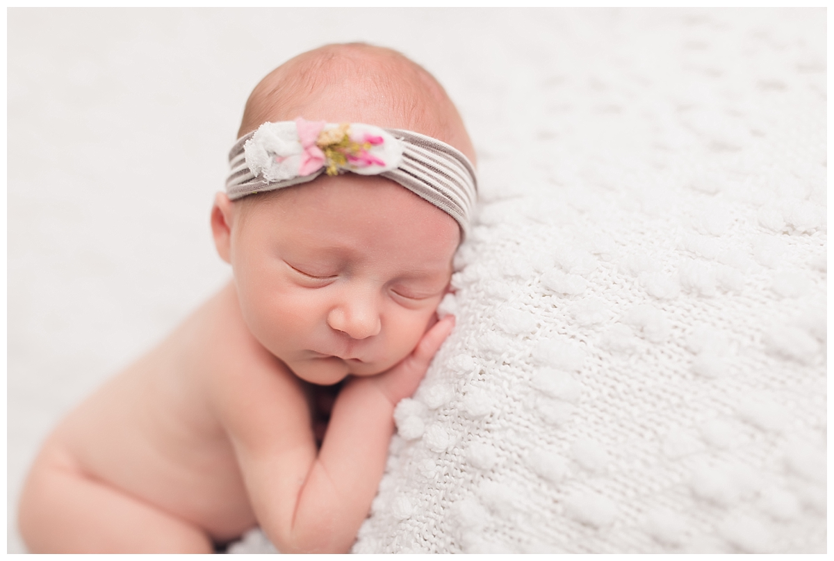 Evansville-Newborn-Photographer_0969.jpg