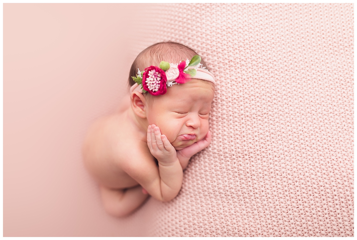 Evansville-Newborn-Photographer_1020.jpg